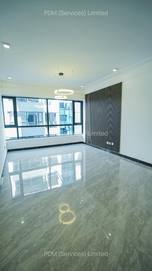 2 Bed Apartment with En Suite in Lavington - 7