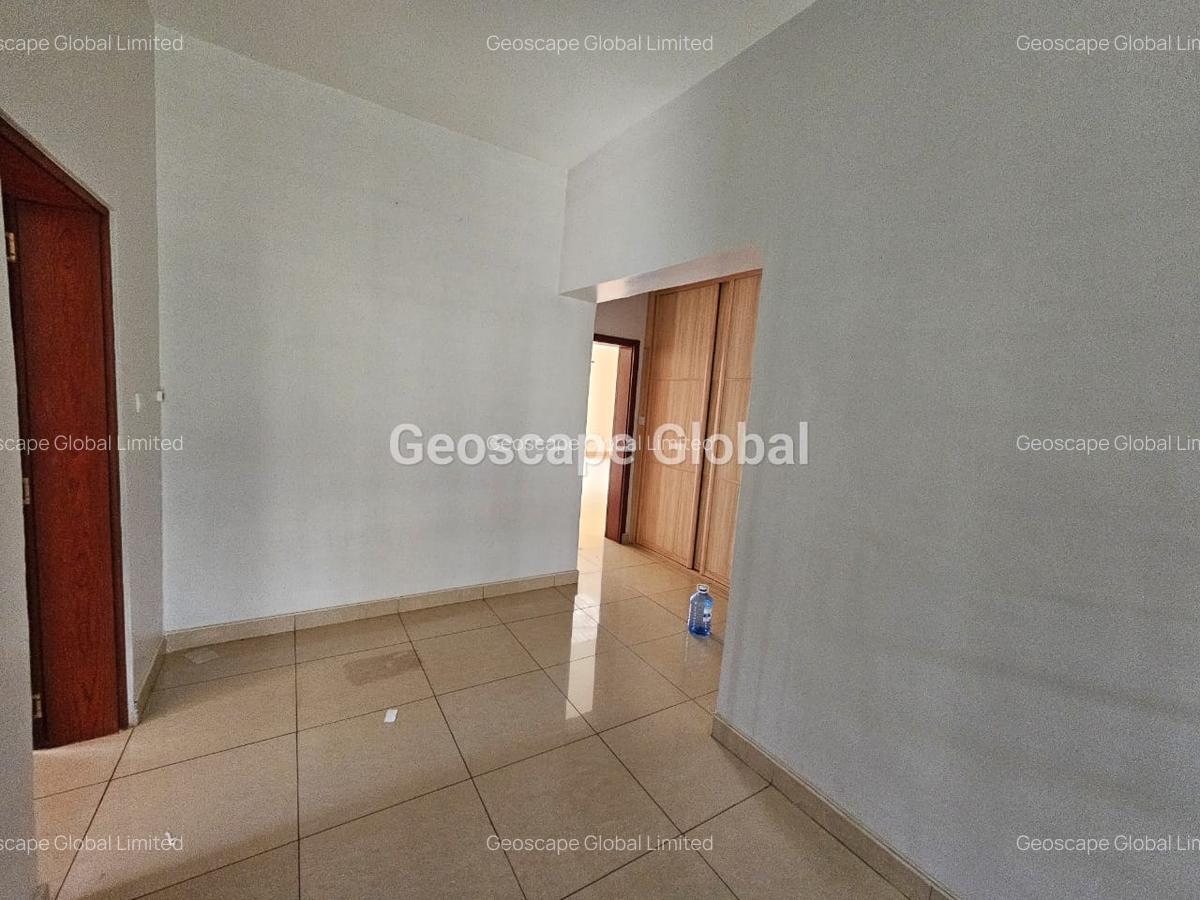 4 Bed House with En Suite in Kiambu Road - 3