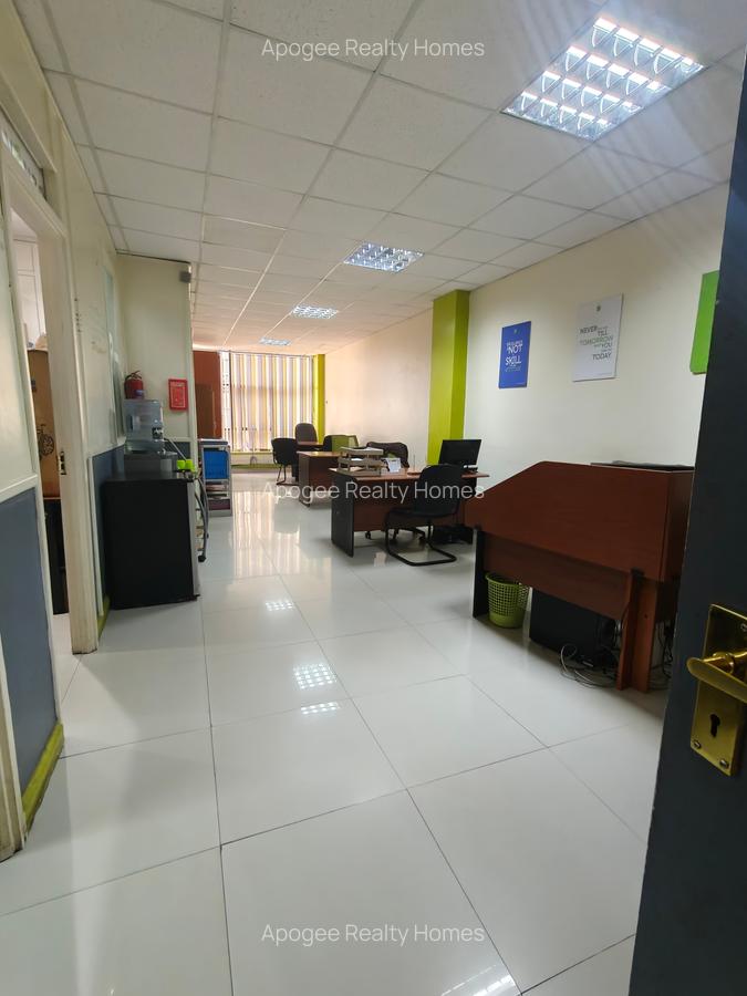 Furnished 1,200 ft² Office with Service Charge Included at Parklands - 1