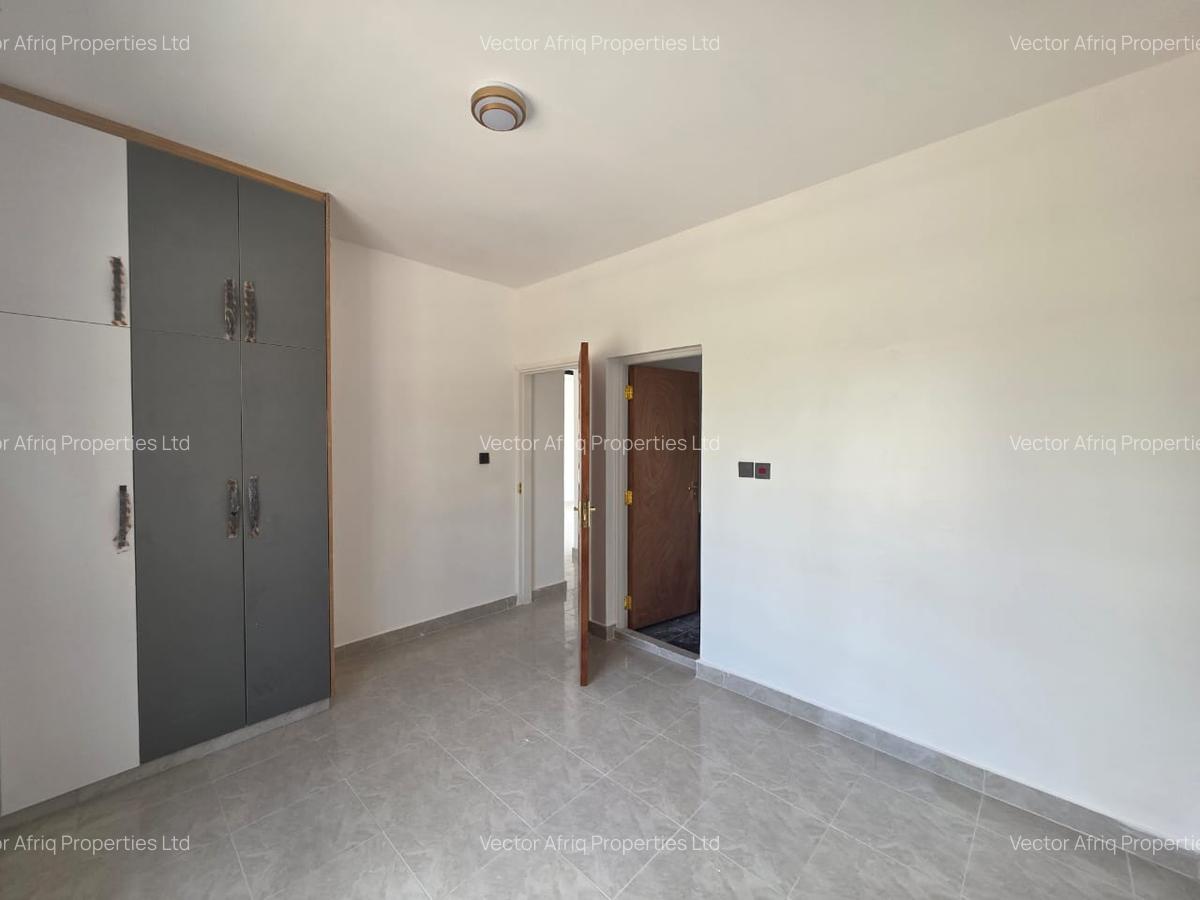 3 Bed House with En Suite in Kitengela - 5