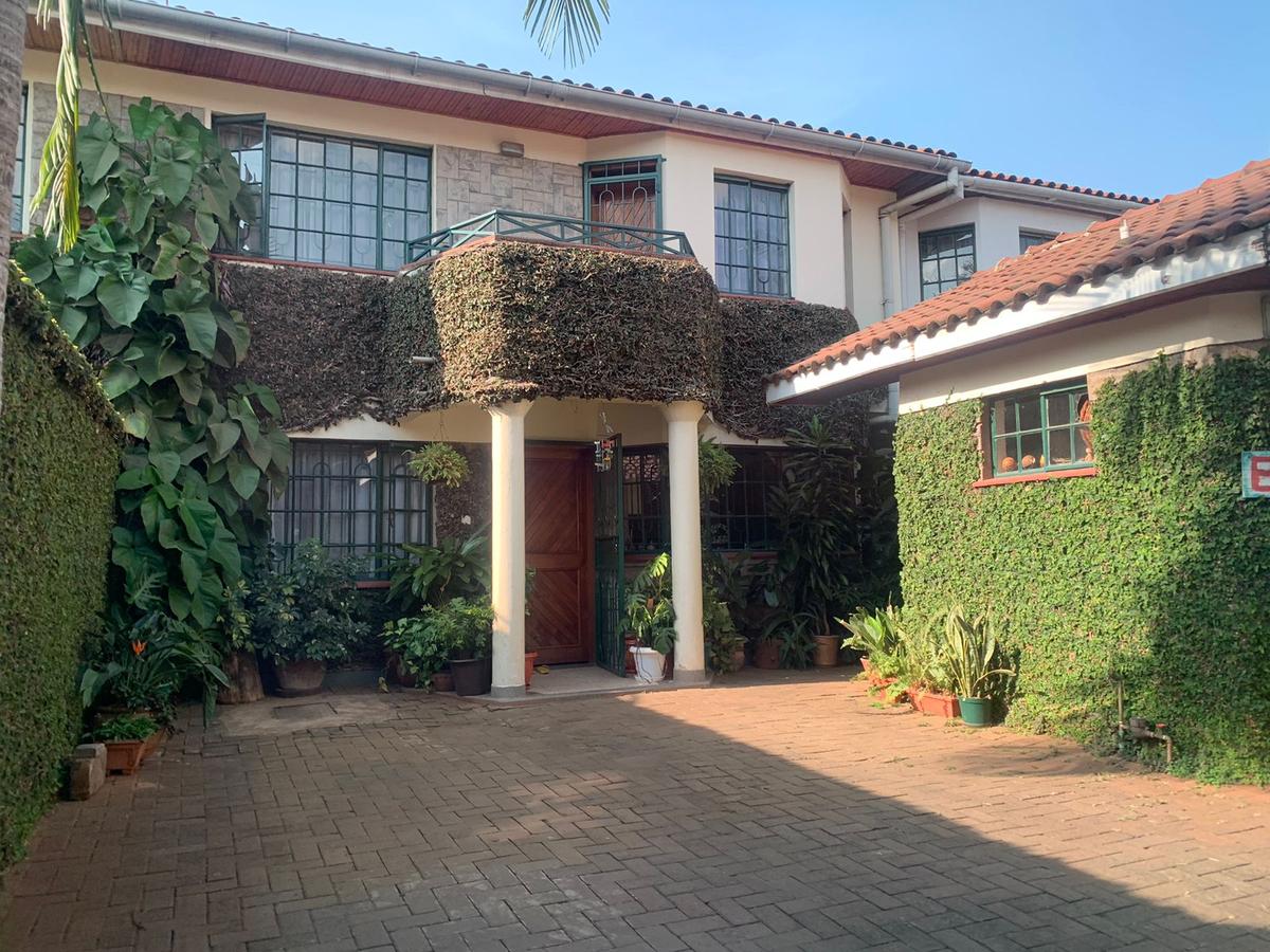 4 Bed Townhouse with En Suite in Kileleshwa