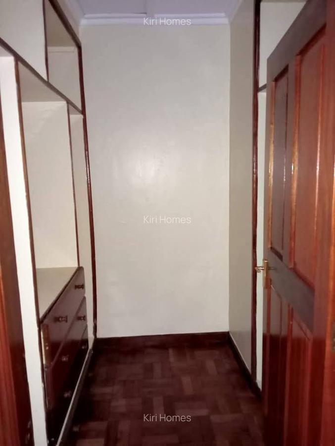 5 Bed Townhouse with En Suite in Rosslyn - 9