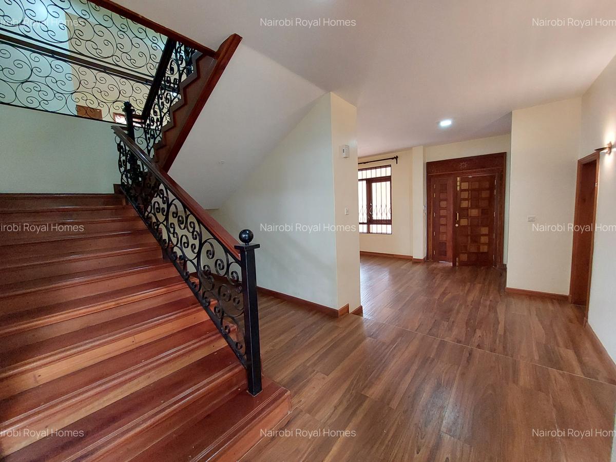 5 Bed House with En Suite at Runda Mumwe - 10