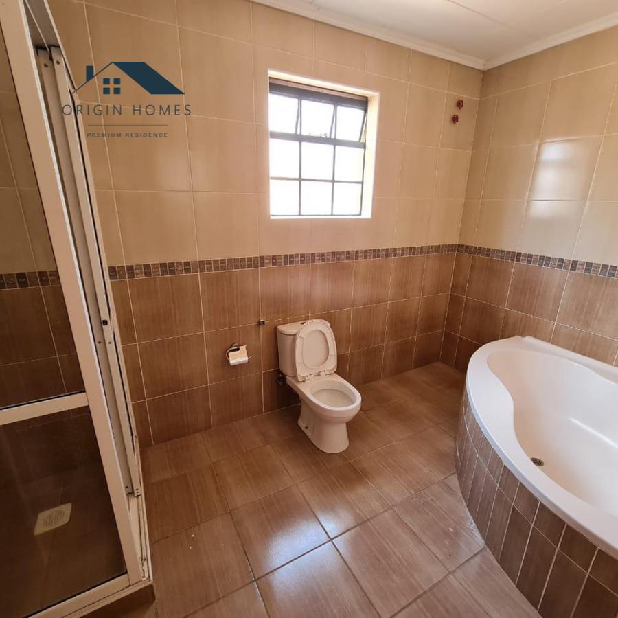 2 Bed Apartment with En Suite at Lavington - 12