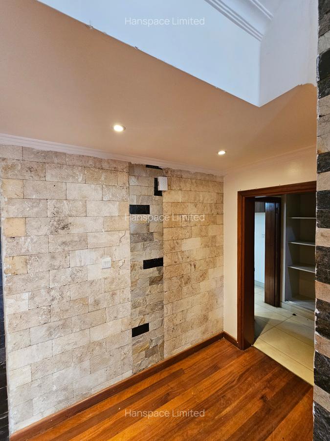 4 Bed Townhouse with En Suite at Kaputei Road - 13