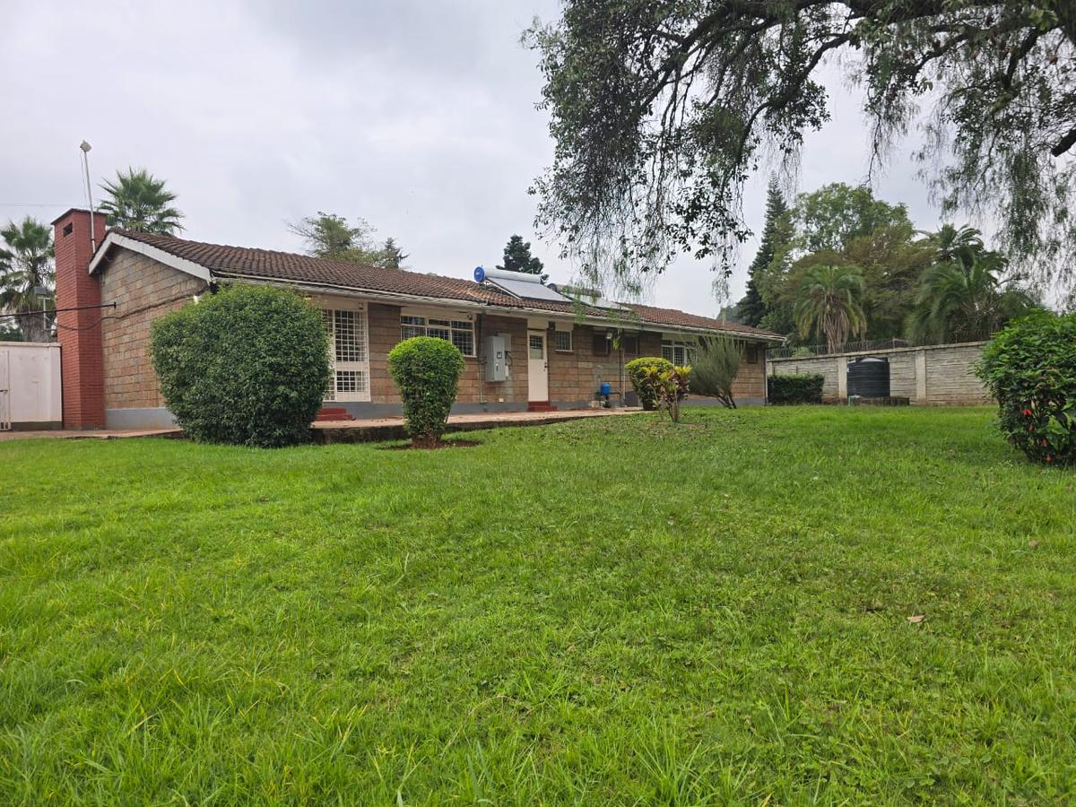 4 Bed House with En Suite in Runda - 4