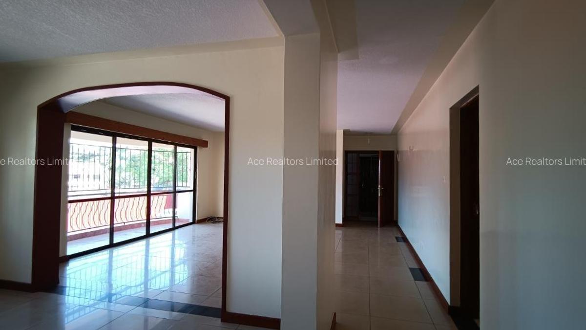 3 Bed Apartment with En Suite at Kileleshwa - 9