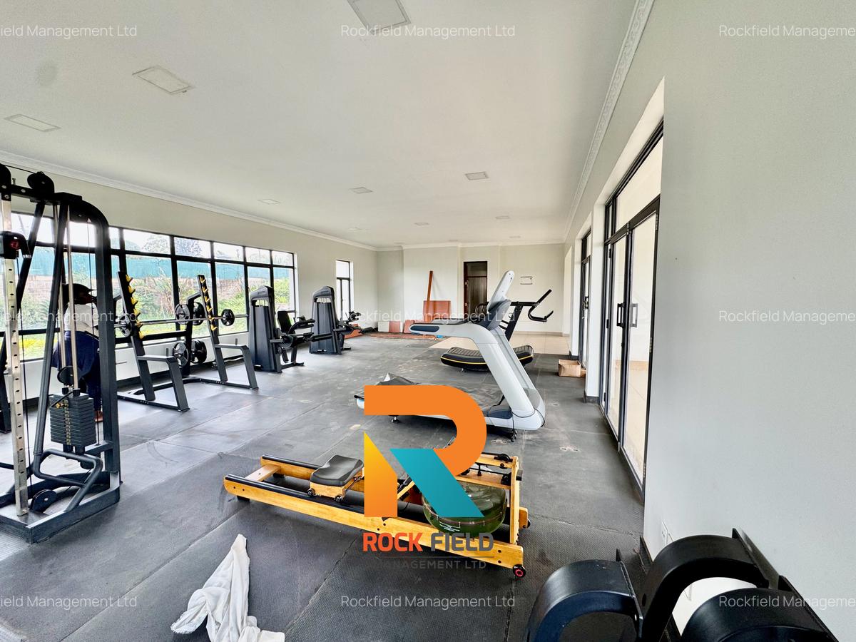 4 Bed Townhouse with En Suite in Runda - 20