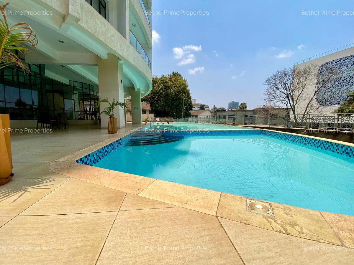 Serviced 2 Bed Apartment with Swimming Pool in Rhapta Road - 1