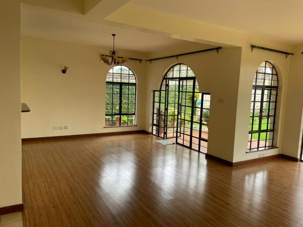 4 Bed Townhouse with En Suite in Kiambu Road - 17