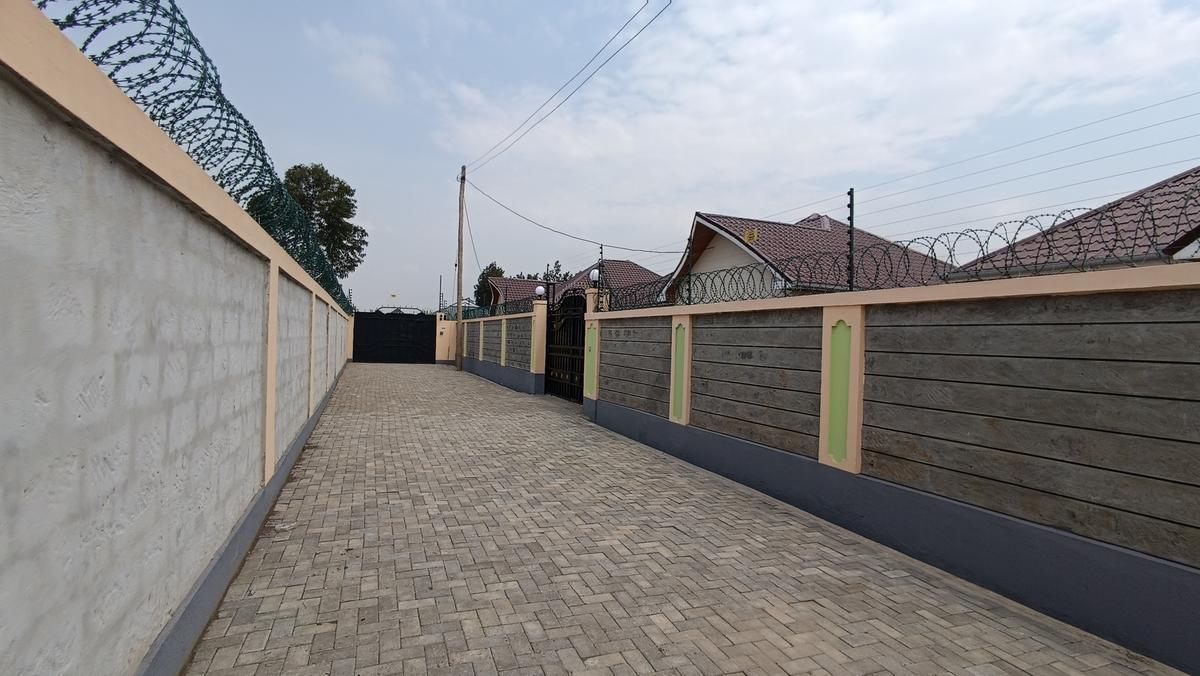 3 Bed House with En Suite at Mugutha Area - 4