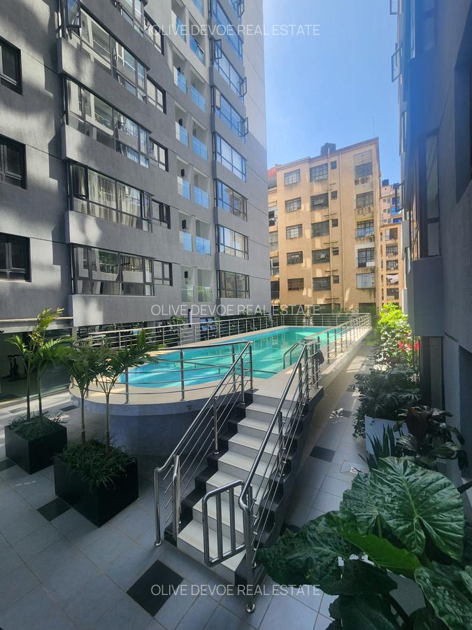 2 Bed Apartment with En Suite in Lavington - 2