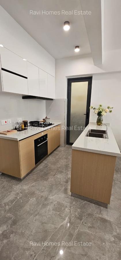 1 Bed Apartment with En Suite in Lavington - 5