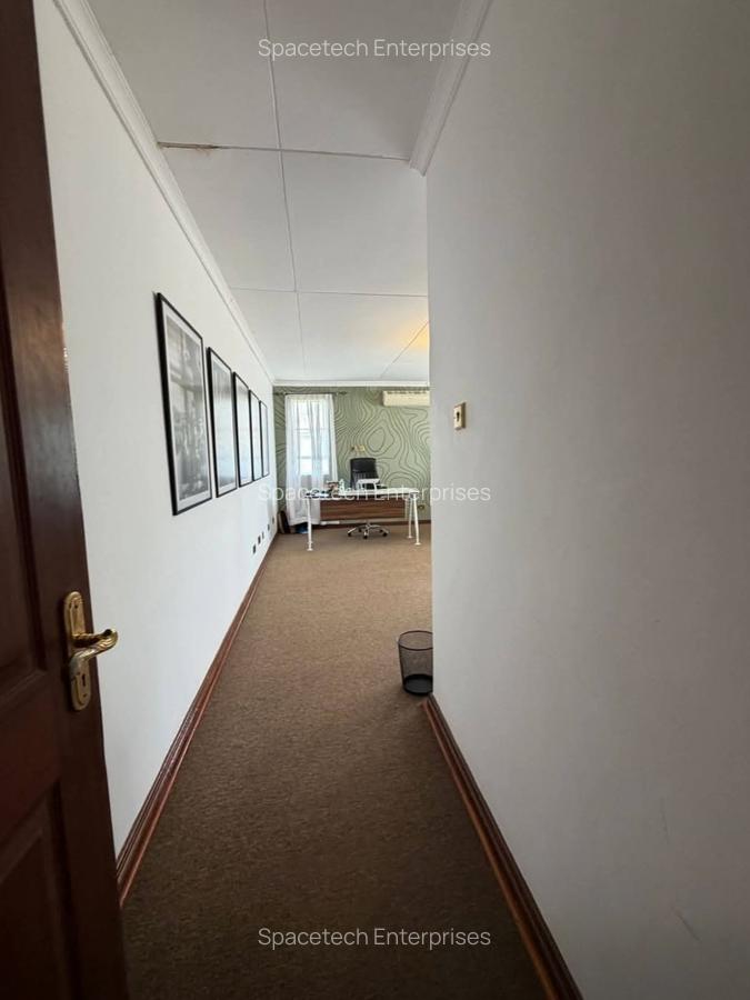 5 Bed House with En Suite in Gigiri - 10