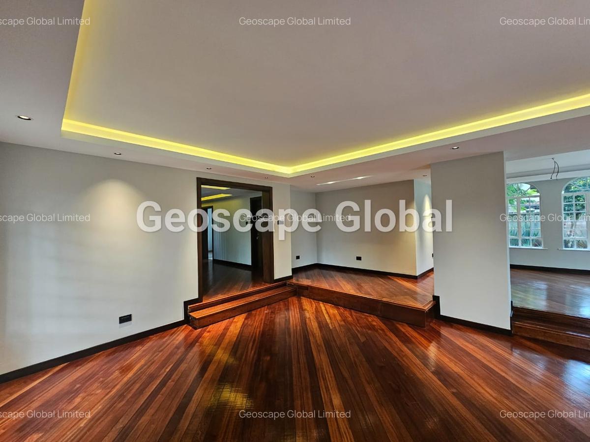 4 Bed House with En Suite in Runda - 8