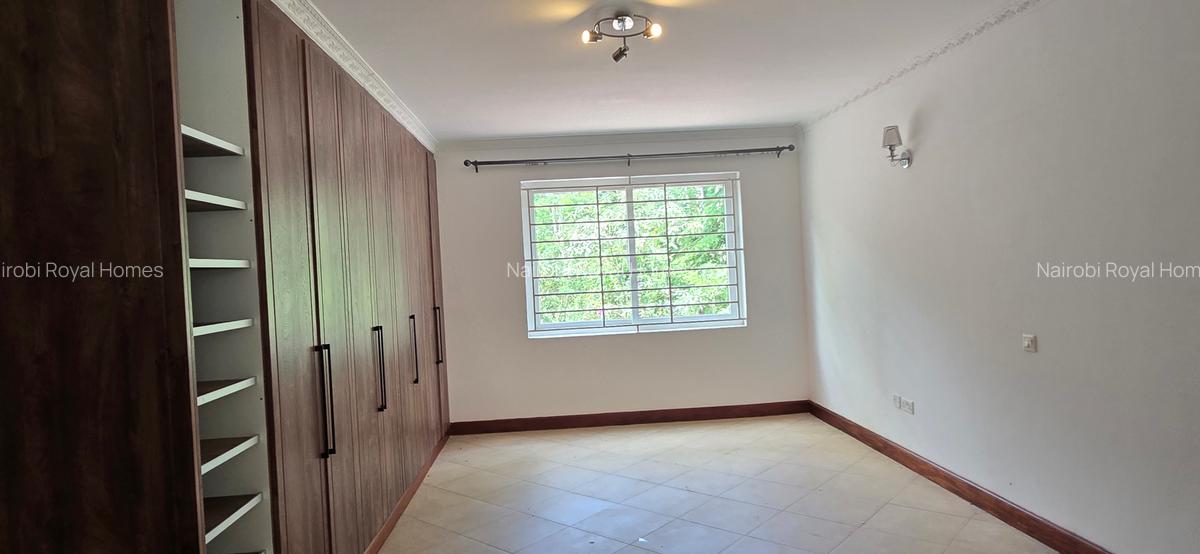 5 Bed House with En Suite at Rosslyn Lone 𝘵𝘳𝘦𝘦 - 10