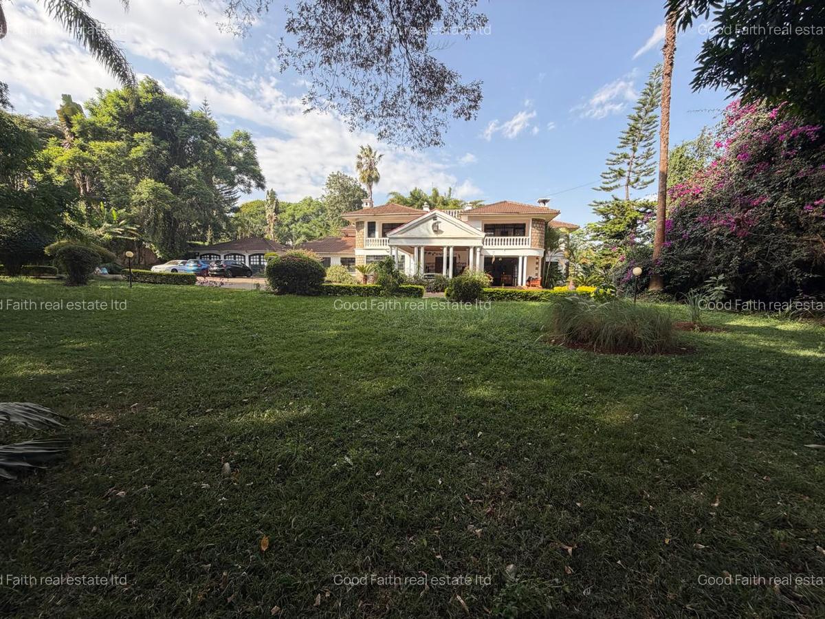 6 Bed House with En Suite in Runda - 15