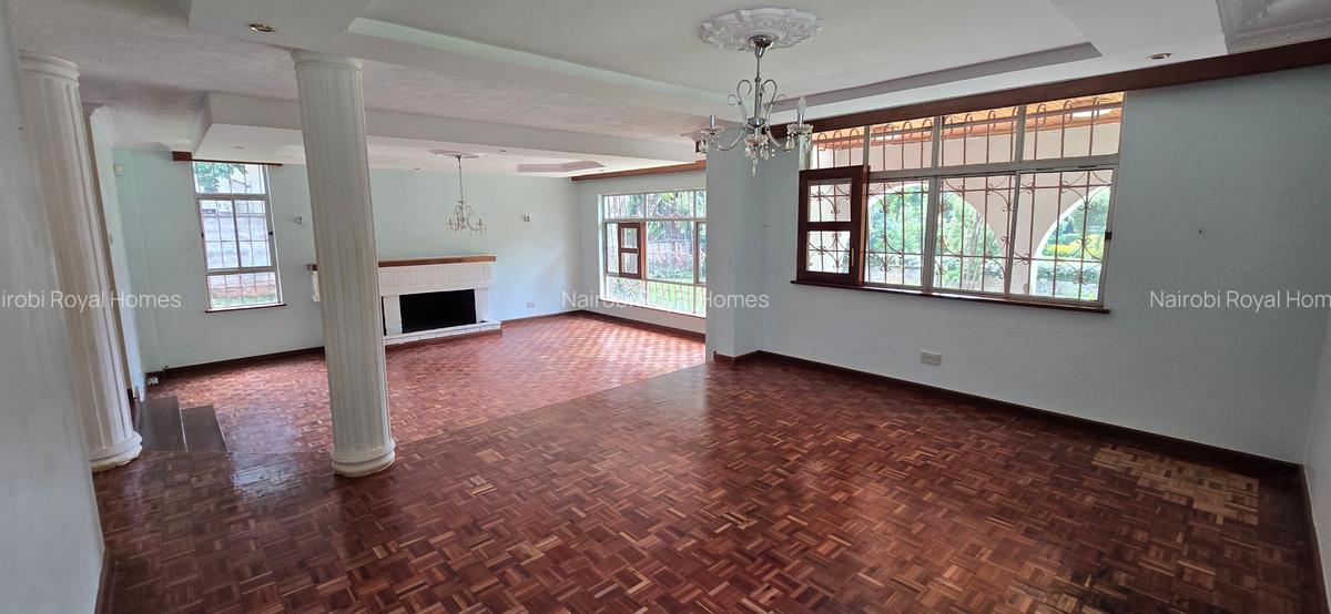 5 Bed House with En Suite at Mimosa Drive - 6