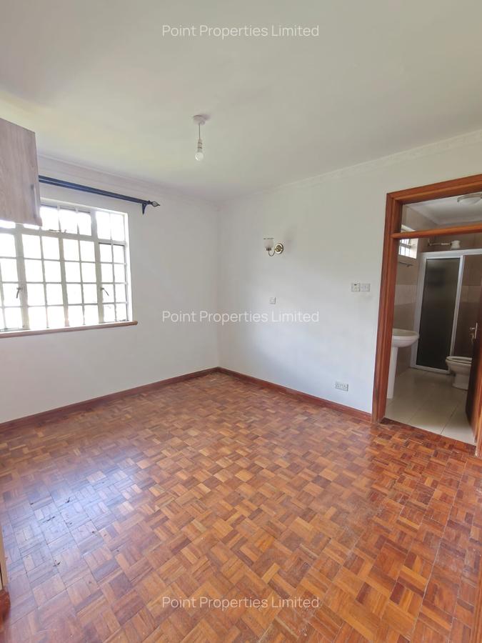 5 Bed Townhouse with En Suite in Karen - 9