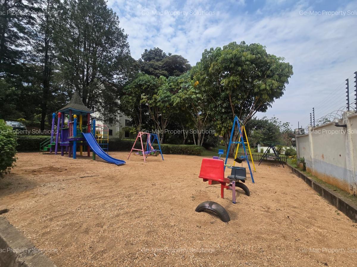 3 Bed Apartment with En Suite in Muthaiga - 4