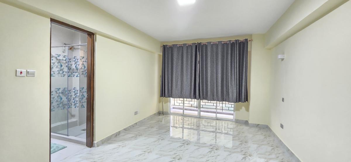 4 Bed Apartment with En Suite at 4Th Parklands - 10