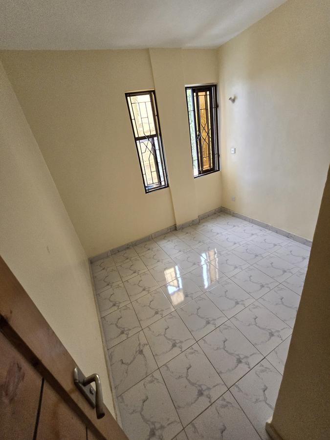 2 Bed Apartment with En Suite at Mombasa - 11