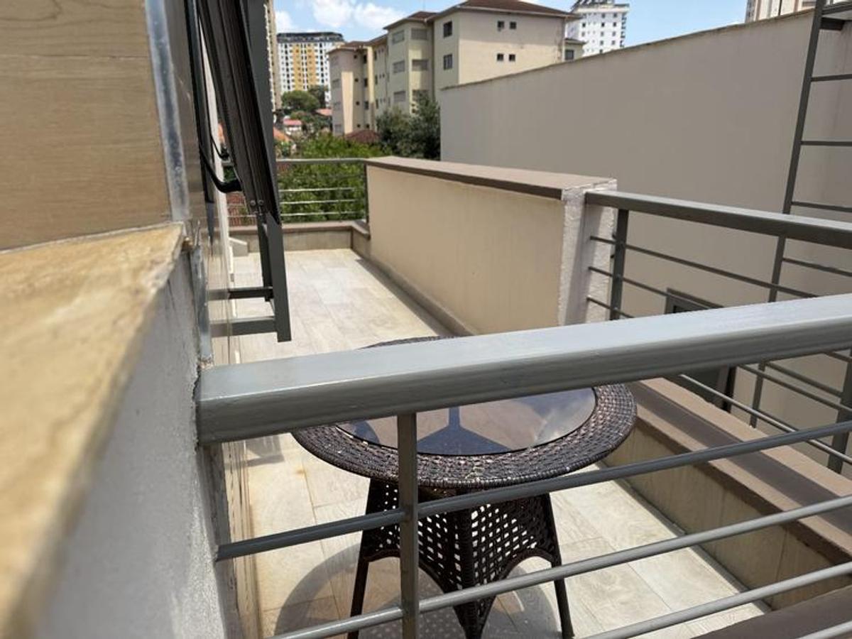 4 Bed Townhouse with En Suite in Kileleshwa - 11