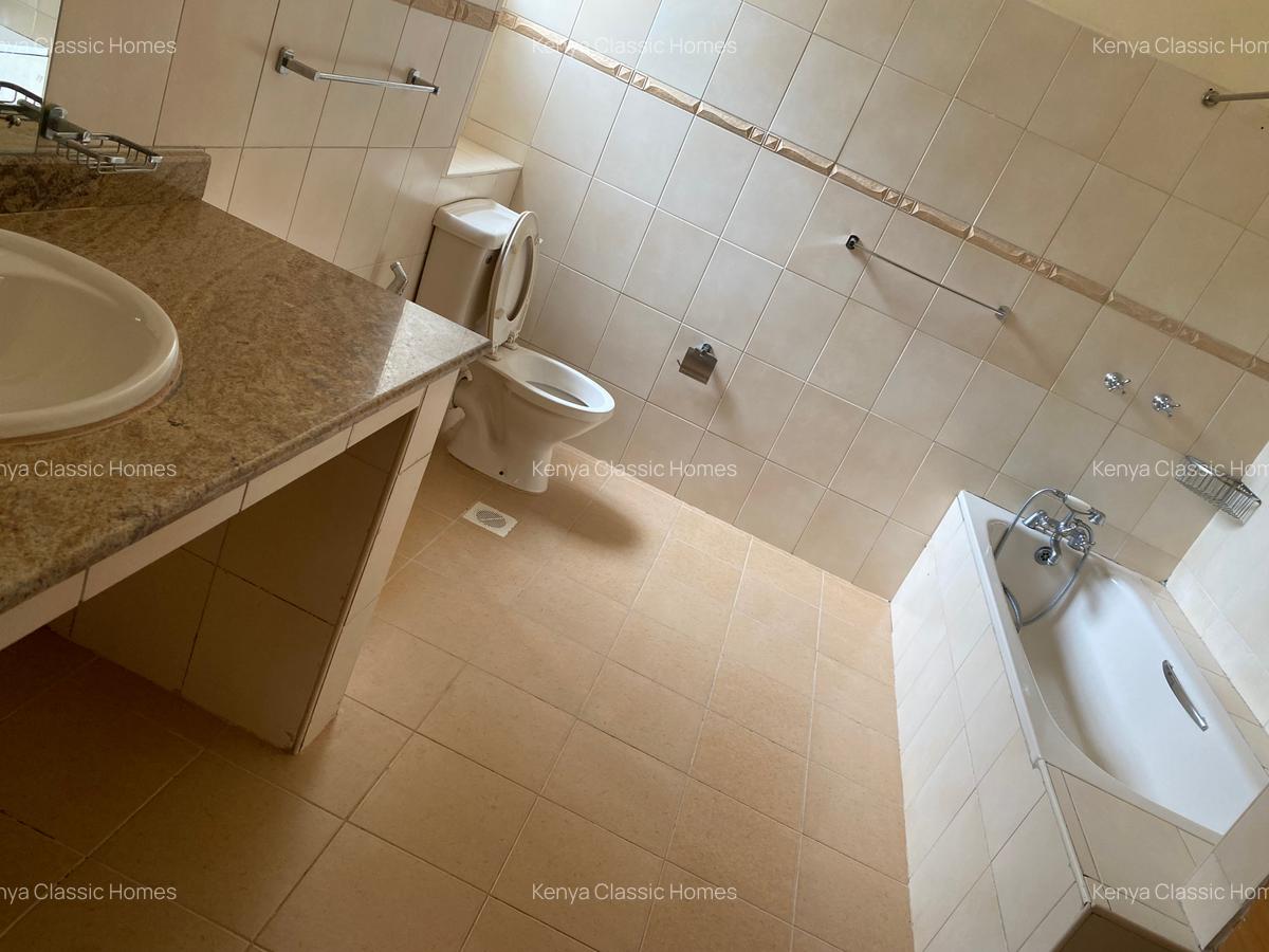 4 Bed Townhouse with En Suite at Lavington Nairobi Kenya - 16