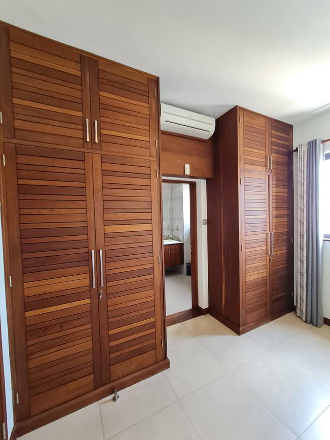 Furnished 3 Bed Apartment with En Suite in Nyali Area - 12