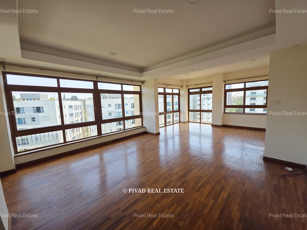 3 Bed Apartment with En Suite in General Mathenge - 13