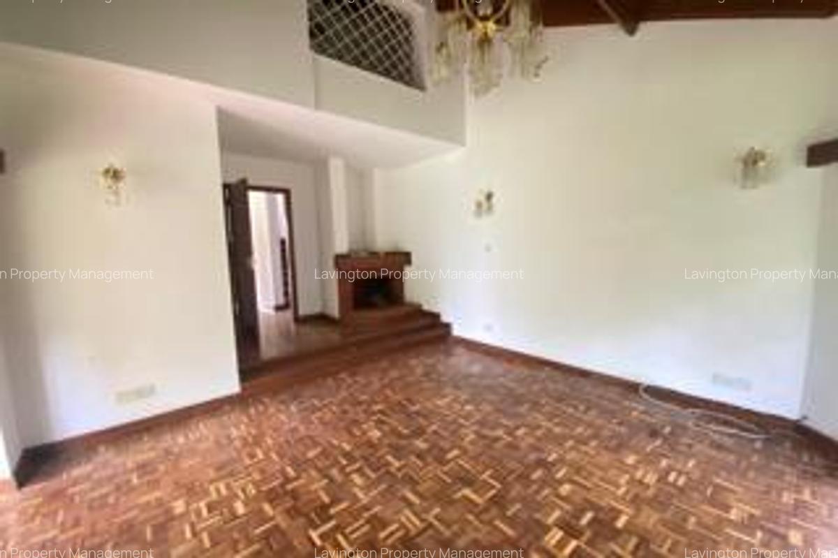 4 Bed House with En Suite at Lavington Green - 5