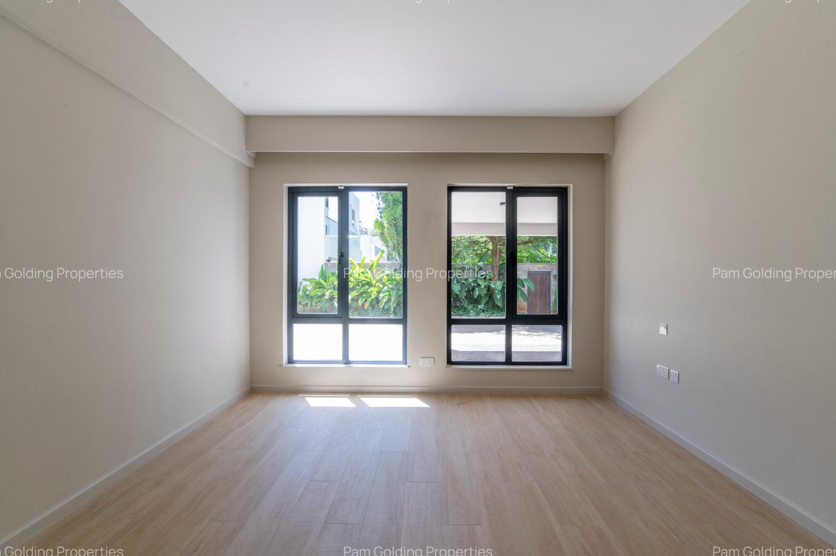 6 Bed Townhouse with En Suite at Shanzu Road - 9