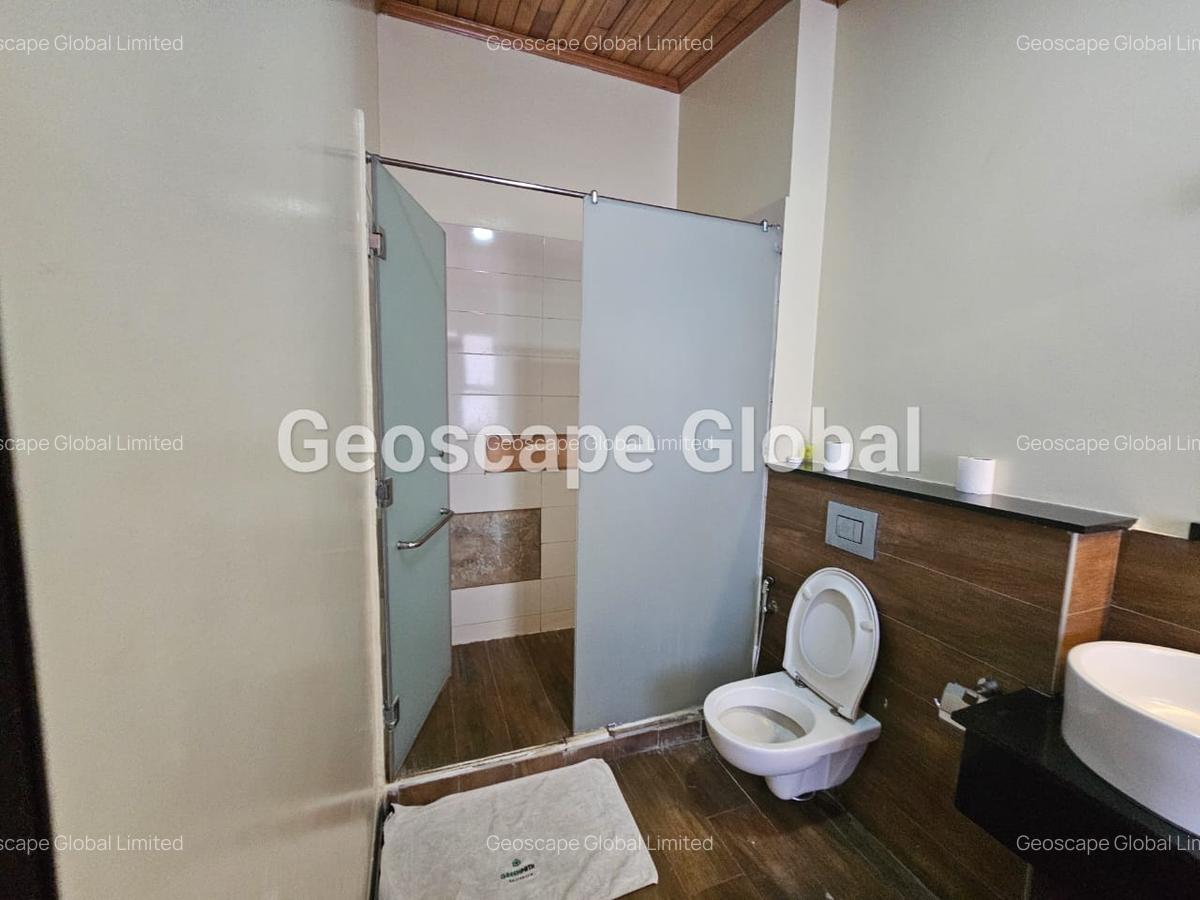 4 Bed House with En Suite in Kilimani - 11