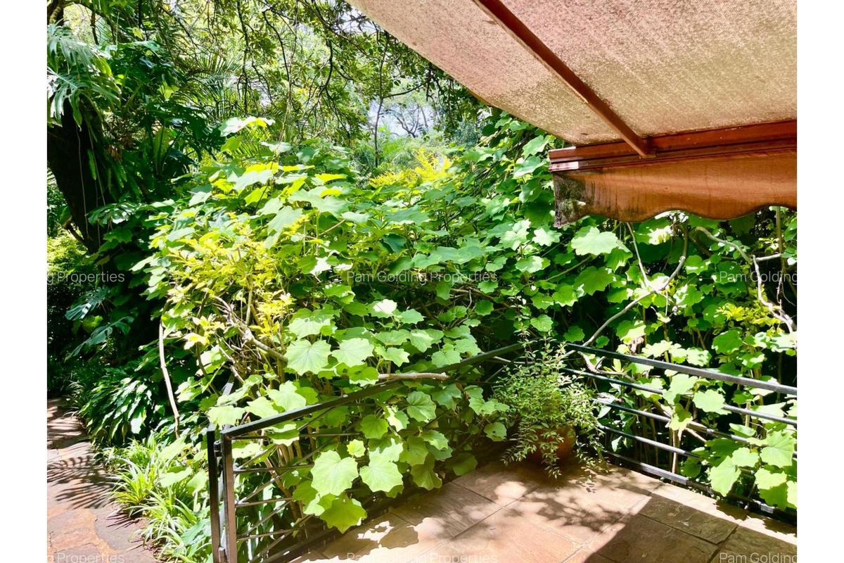 1 Bed House with En Suite in Kyuna - 3