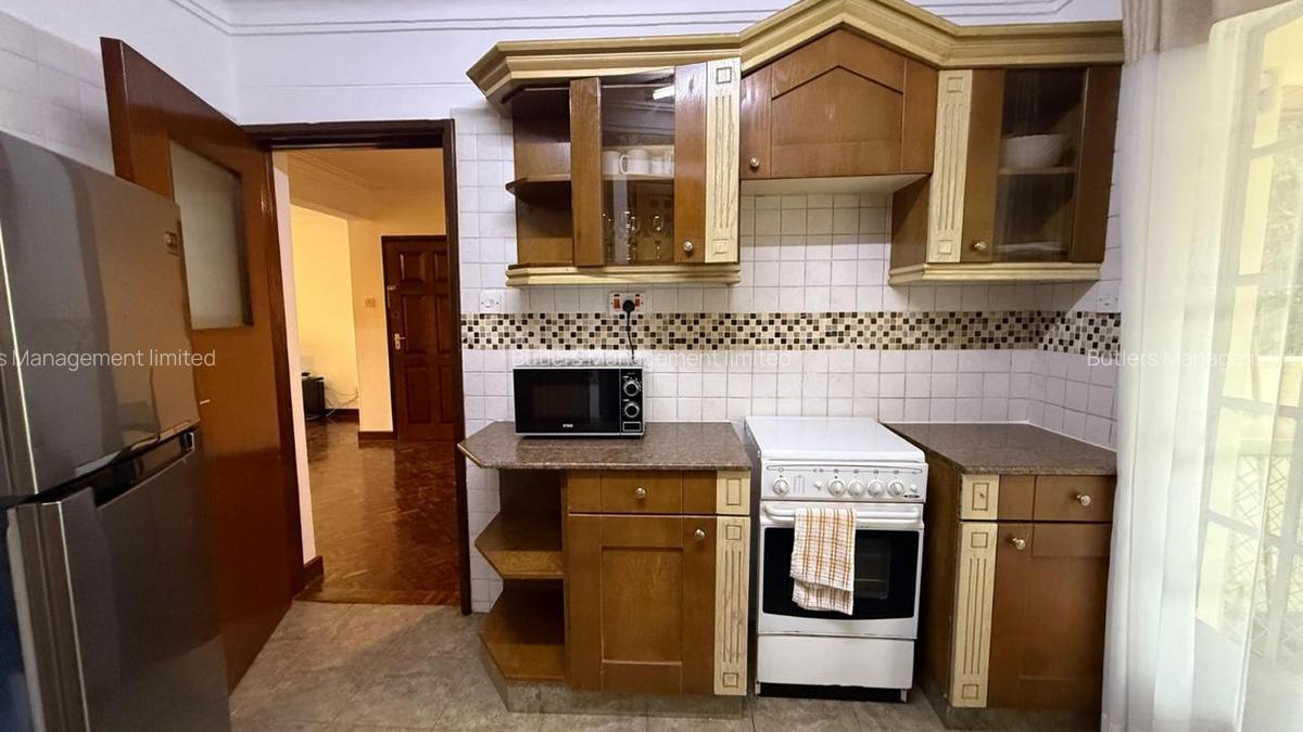 Serviced 2 Bed Apartment with En Suite in Brookside - 6