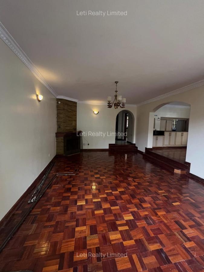 5 Bed Townhouse with En Suite in Kileleshwa - 2