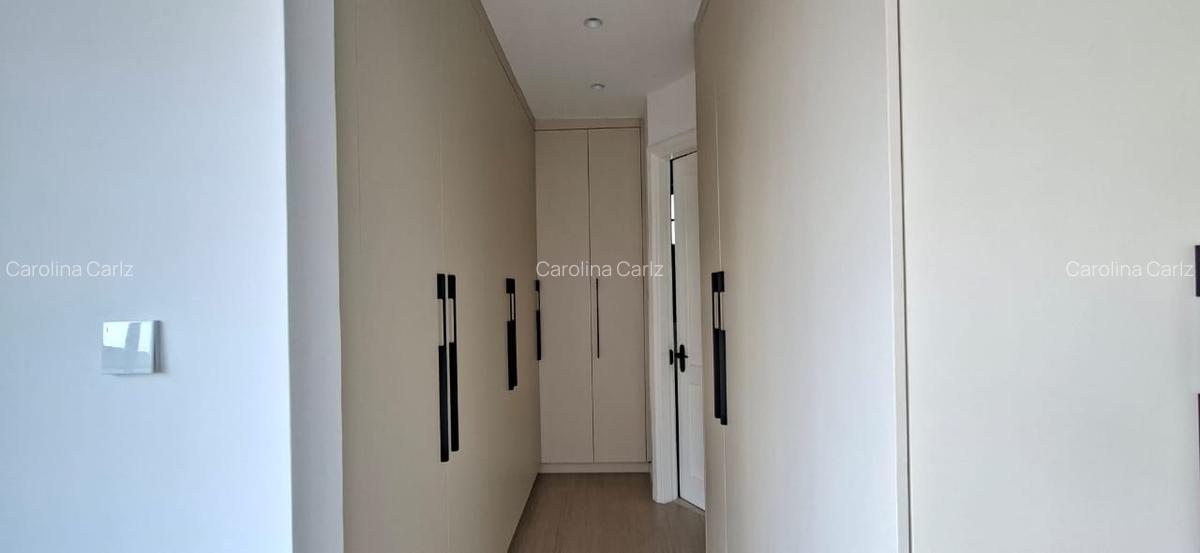 4 Bed House with En Suite at Brookside Drive - 12