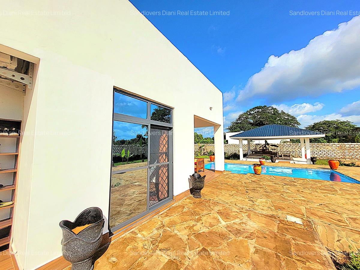 3 Bed Villa with En Suite in Diani - 2
