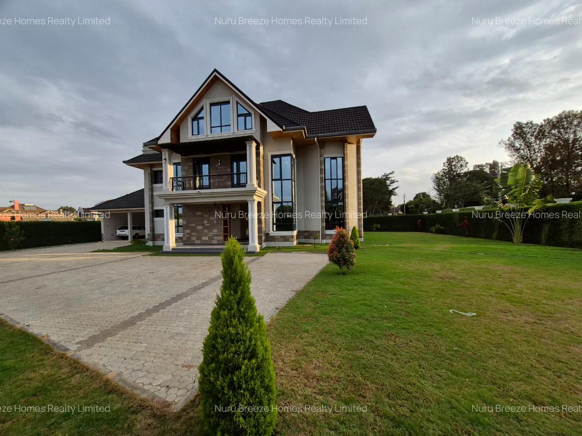 5 Bed House with En Suite in Runda - 20