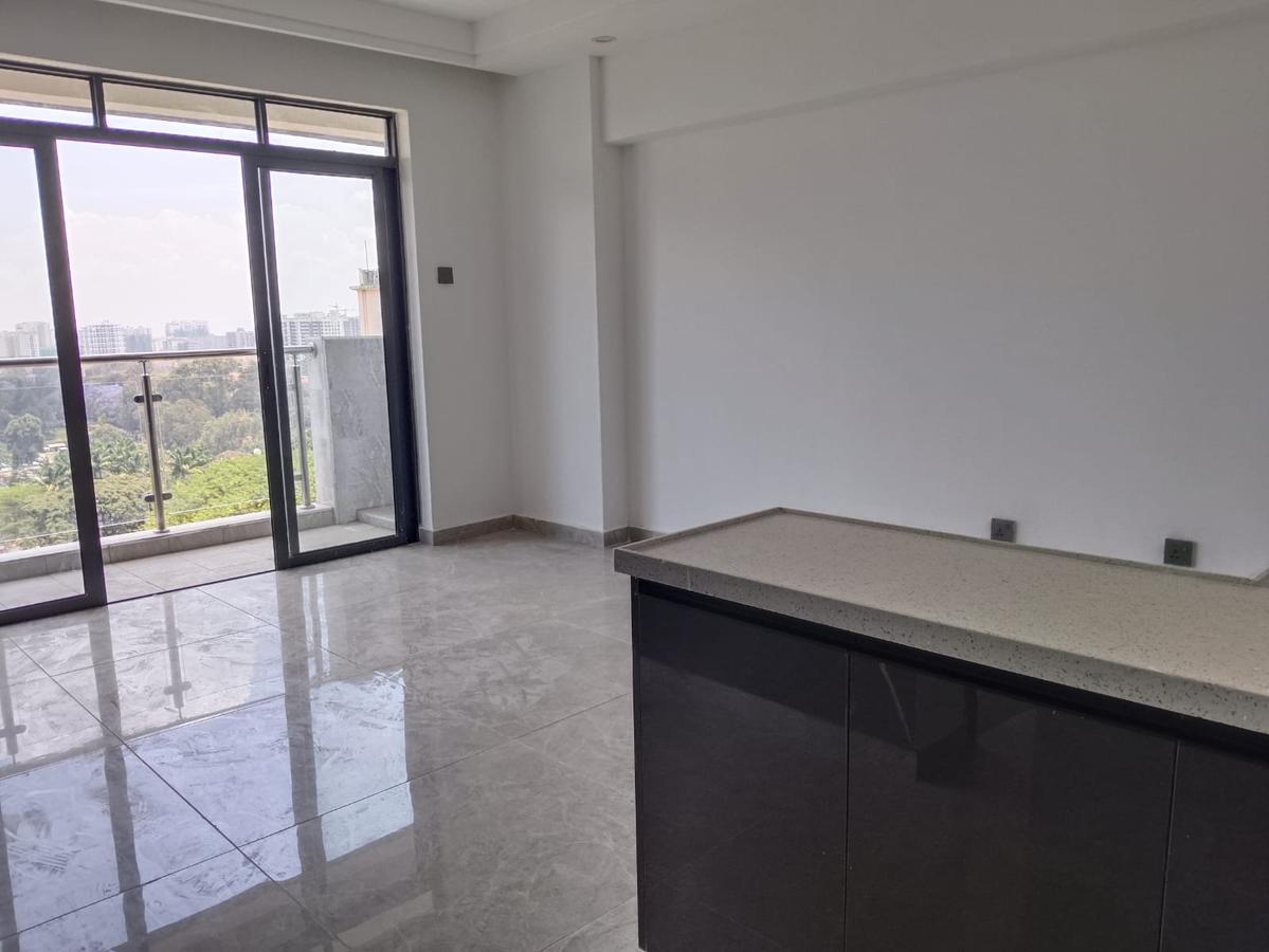 1 Bed Apartment with En Suite at Argwings Kodhek Road - 5