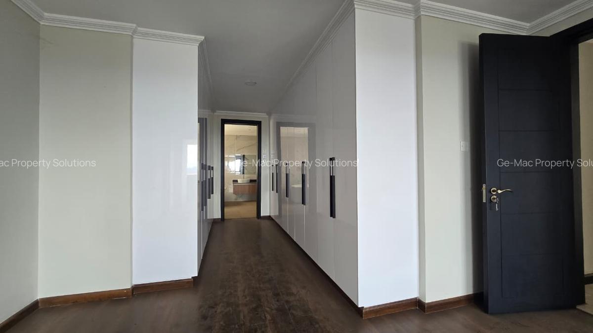 4 Bed Apartment with En Suite in Kileleshwa - 11