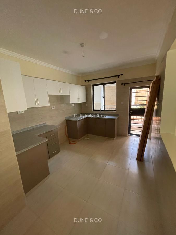 Serviced 2 Bed Apartment with En Suite in Lavington - 8