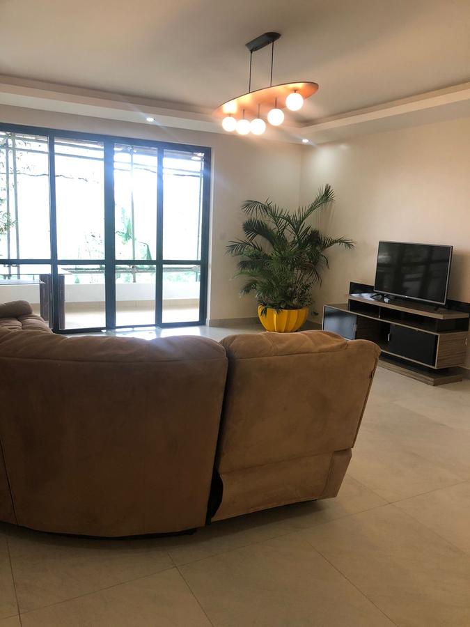 3 Bed Apartment with En Suite in Westlands Area - 2