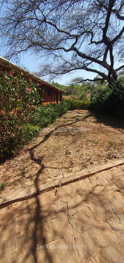 4 Bed House with En Suite in Karen - 8