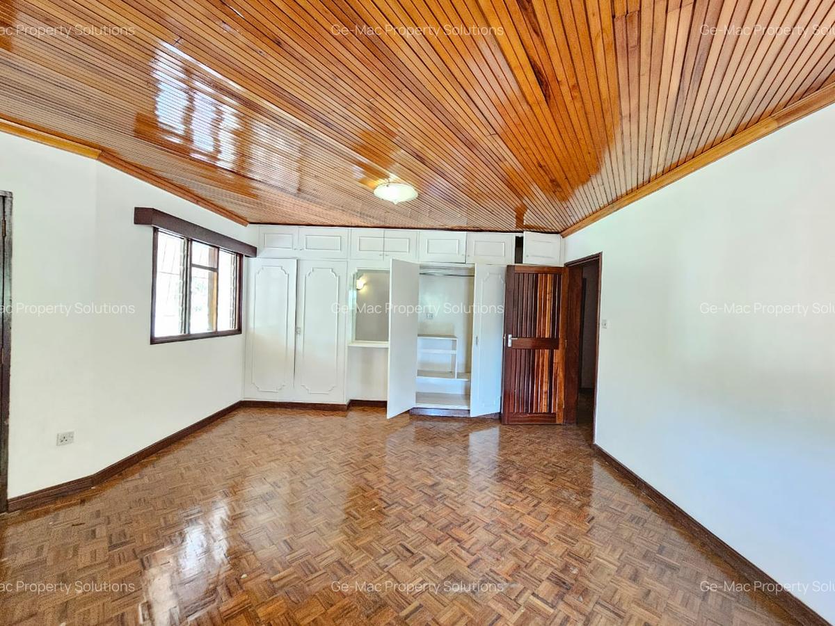 5 Bed House with En Suite in Gigiri - 18