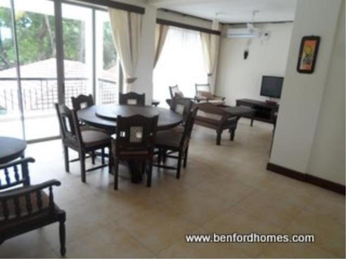 Serviced 2 Bed Apartment with En Suite at Malindi Road - 9