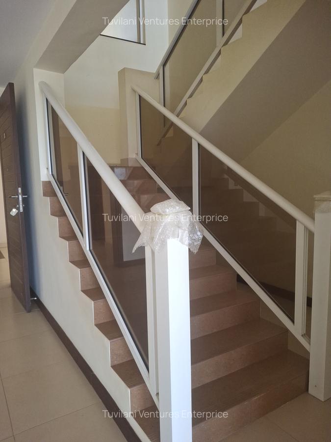 Serviced 3 Bed Apartment with En Suite at Nyali Mombasa - 5