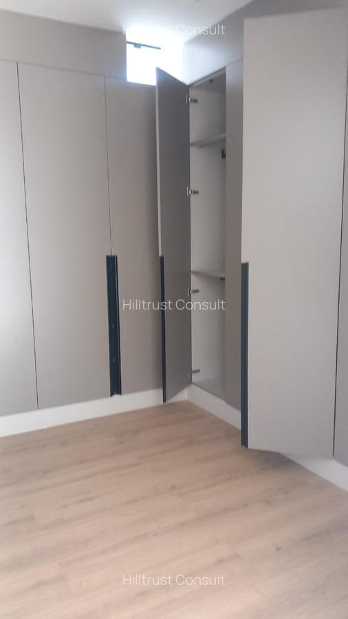 5 Bed Villa with En Suite in Westlands Area - 5