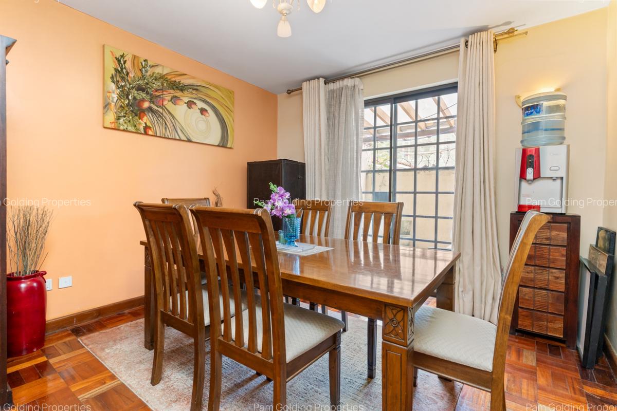 3 Bed Apartment with En Suite at Westlands Avenue - 13