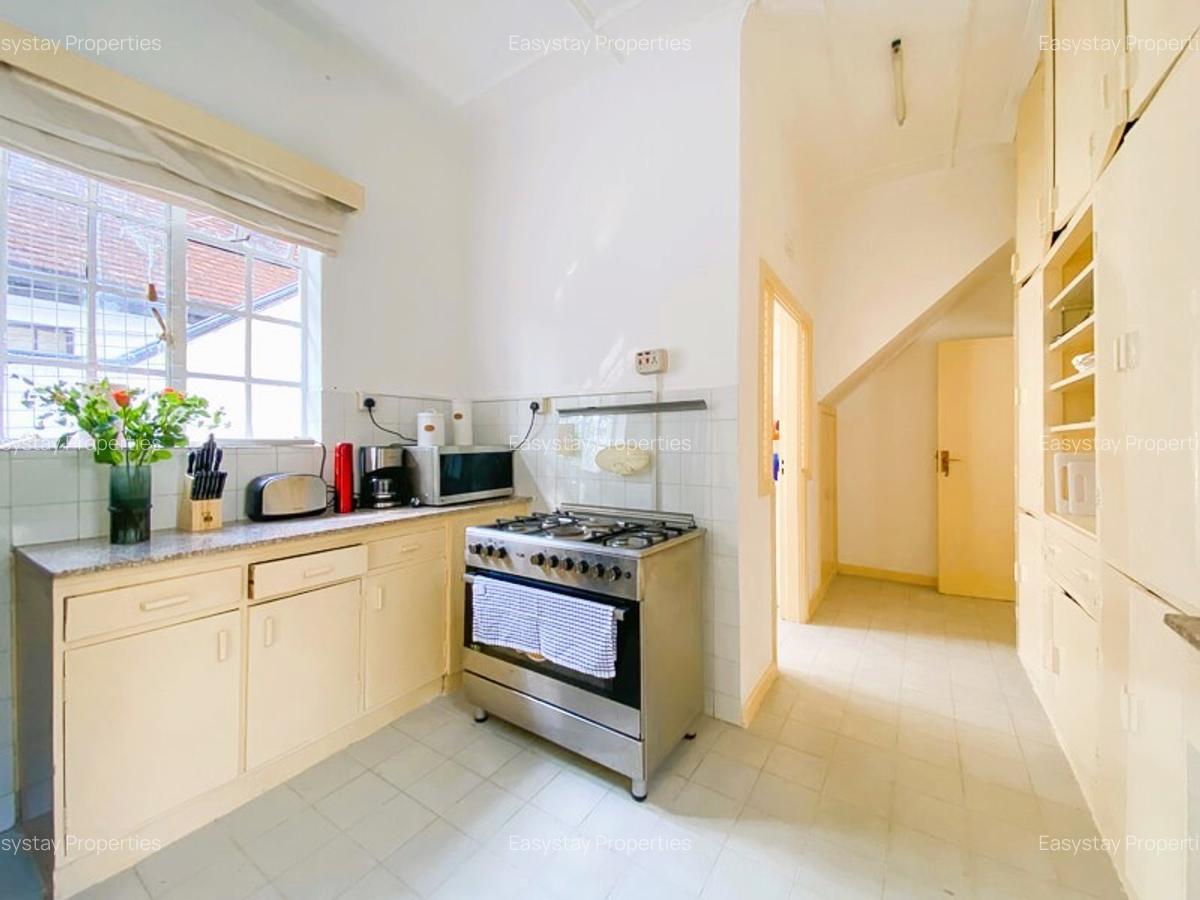 4 Bed House with En Suite in Muthaiga - 14